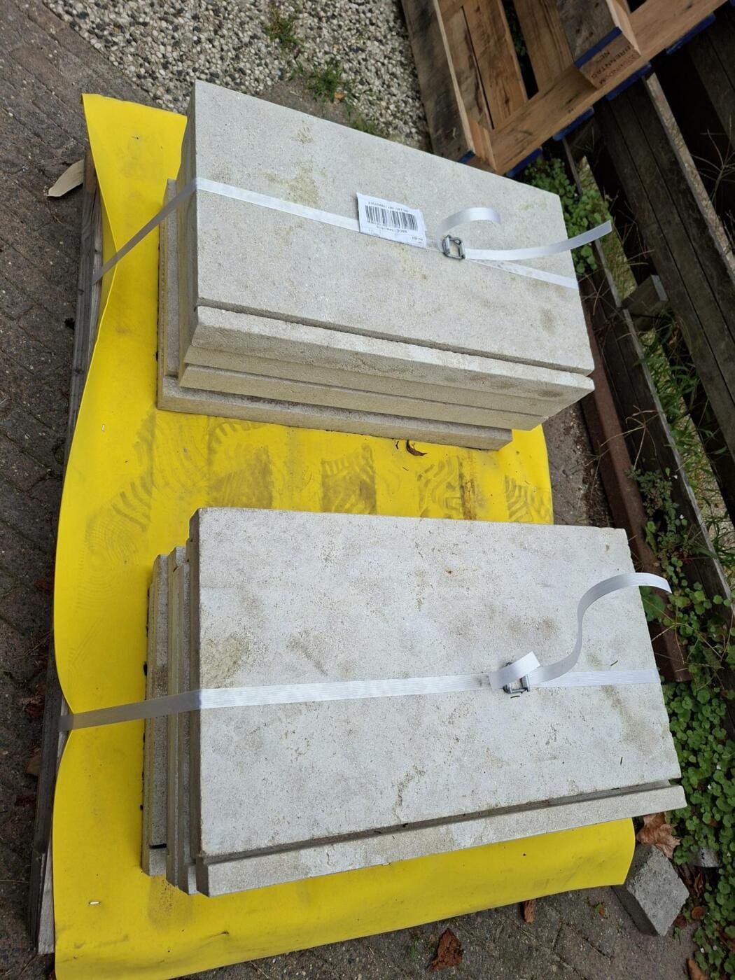 Randsteen met rechte neus geborsteld 15 stuks (merk Ceragres) - Randsteen