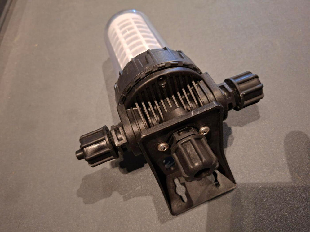 Voorfilter (80 micron) incl. montage beugel (meetwaterslang) - Voorfilter