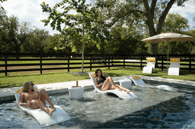Side pool tafel - Side