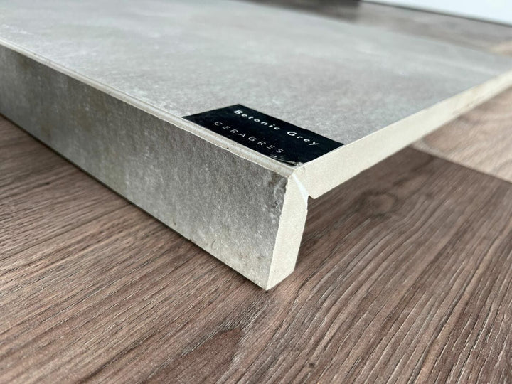 Randsteen Betonic Grey keramiek rechte neus prijs per stuk - Randsteen