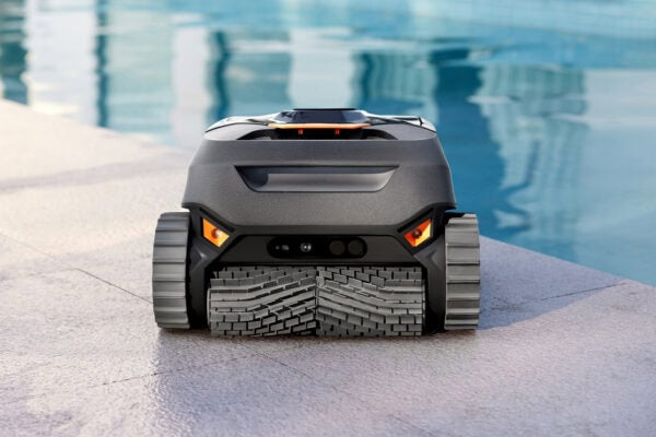 Smorobot p10 Robotic Pool Cleaner - Smorobot