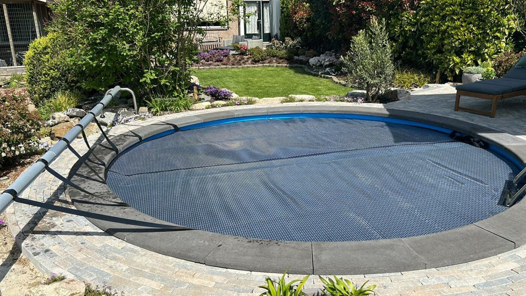 Geobubble Midnight blue (bovenzijde onderzijde zwart) prijs per m2 - Geobubble