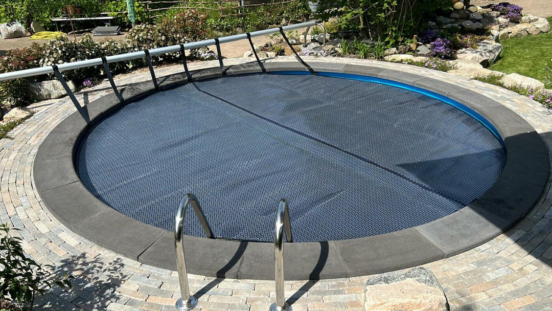 Geobubble Midnight blue (bovenzijde onderzijde zwart) prijs per m2 - Geobubble