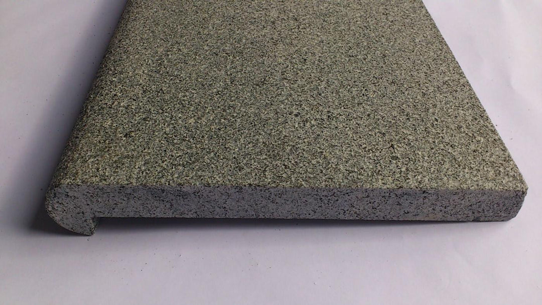 Randsteen "nature grey" gevlamd met ronde neus (l=) - Randsteen